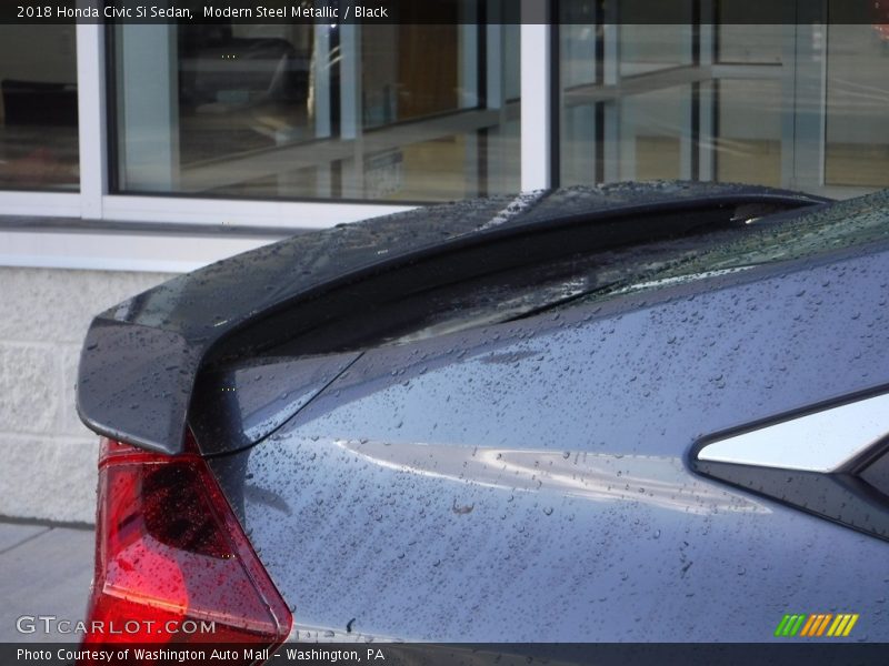 Modern Steel Metallic / Black 2018 Honda Civic Si Sedan