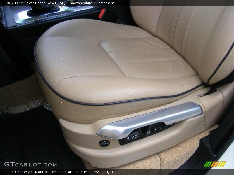 Chawton White / Parchment 2007 Land Rover Range Rover HSE