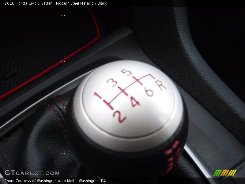 Modern Steel Metallic / Black 2018 Honda Civic Si Sedan