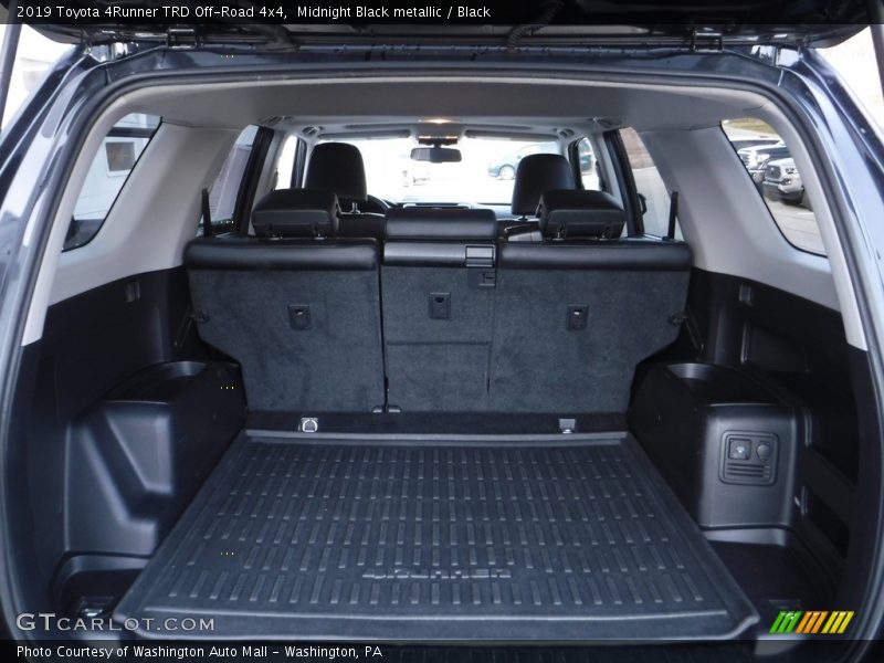  2019 4Runner TRD Off-Road 4x4 Trunk