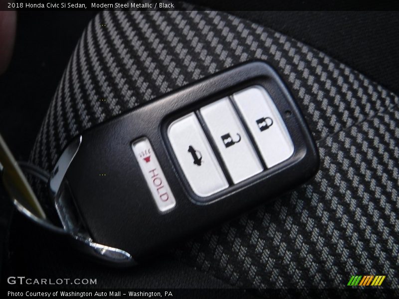 Modern Steel Metallic / Black 2018 Honda Civic Si Sedan