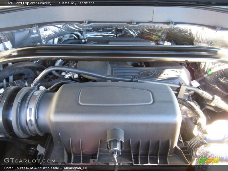 Blue Metallic / Sandstone 2020 Ford Explorer Limited