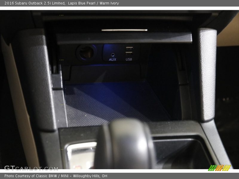 Lapis Blue Pearl / Warm Ivory 2016 Subaru Outback 2.5i Limited