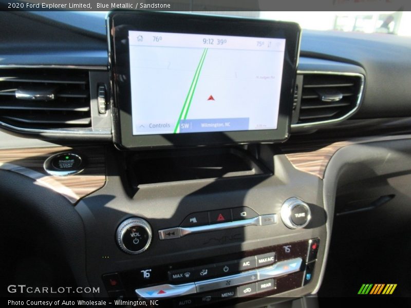 Blue Metallic / Sandstone 2020 Ford Explorer Limited