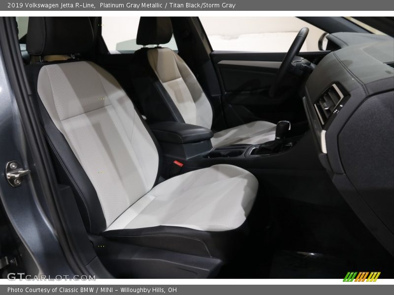 Platinum Gray Metallic / Titan Black/Storm Gray 2019 Volkswagen Jetta R-Line