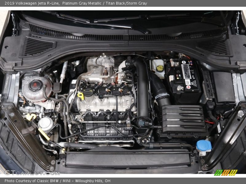 Platinum Gray Metallic / Titan Black/Storm Gray 2019 Volkswagen Jetta R-Line
