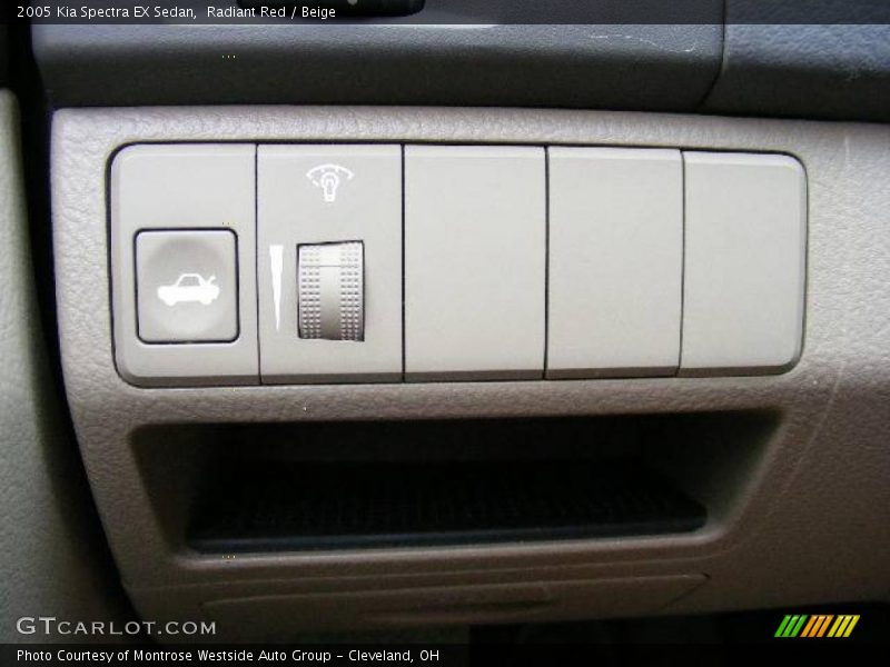 Radiant Red / Beige 2005 Kia Spectra EX Sedan