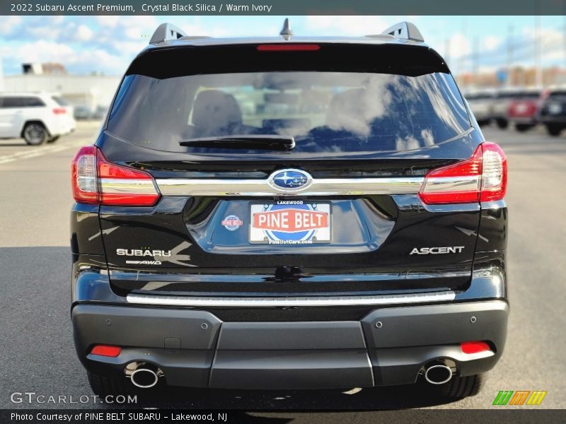 Crystal Black Silica / Warm Ivory 2022 Subaru Ascent Premium