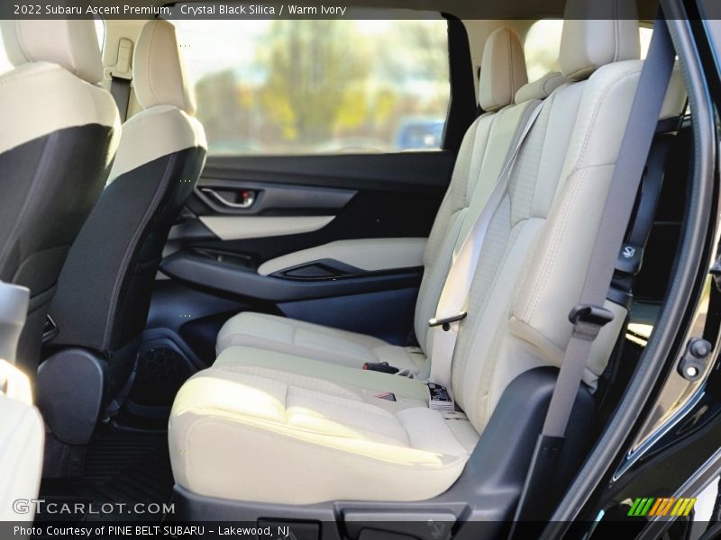 Crystal Black Silica / Warm Ivory 2022 Subaru Ascent Premium