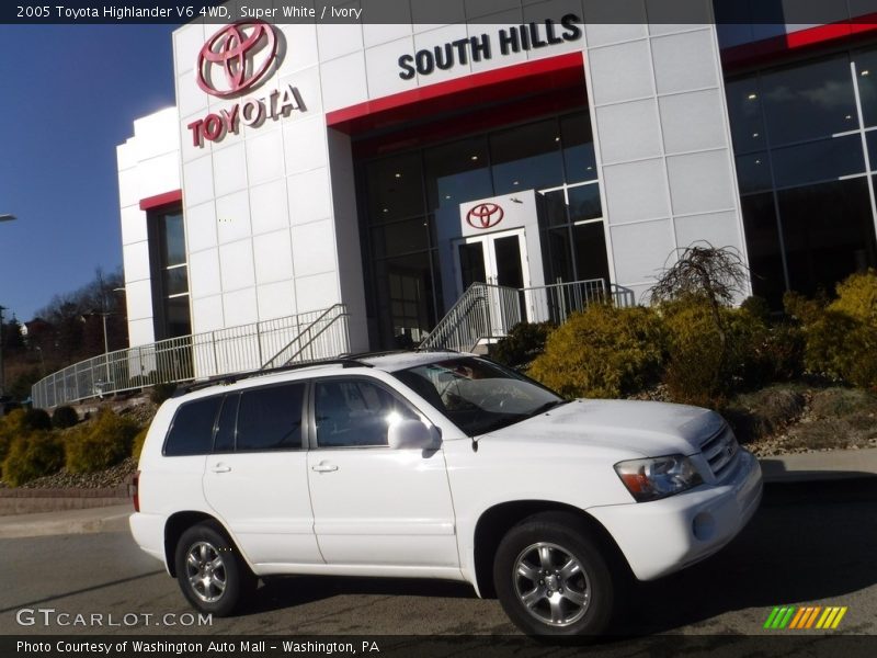 Super White / Ivory 2005 Toyota Highlander V6 4WD