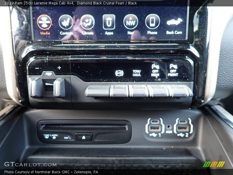 Diamond Black Crystal Pearl / Black 2019 Ram 2500 Laramie Mega Cab 4x4