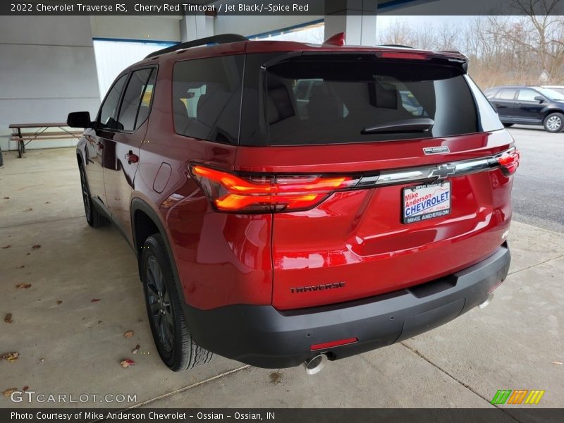 Cherry Red Tintcoat / Jet Black/­Spice Red 2022 Chevrolet Traverse RS