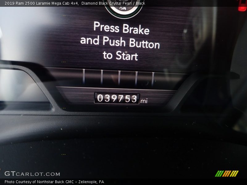 Diamond Black Crystal Pearl / Black 2019 Ram 2500 Laramie Mega Cab 4x4