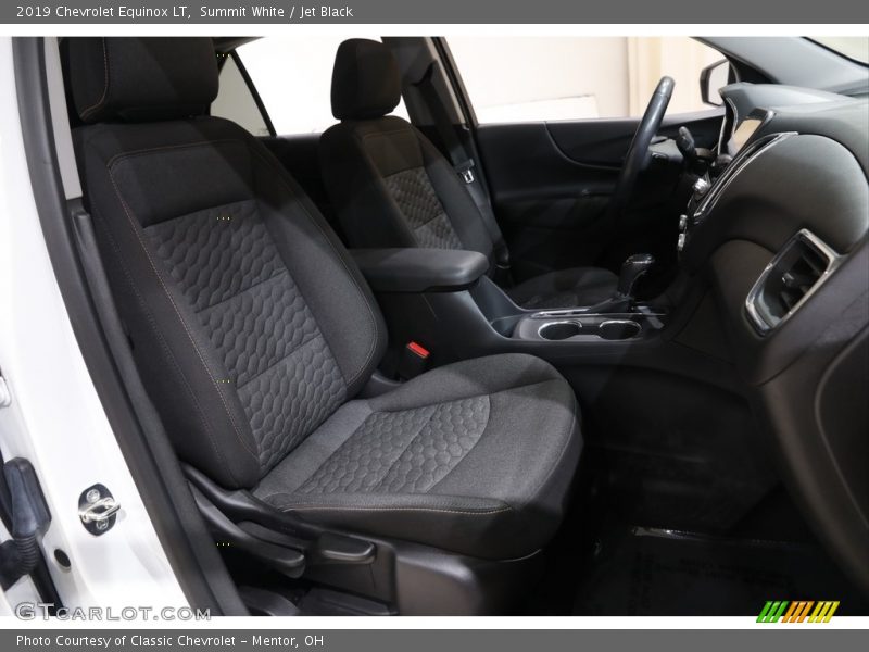 Summit White / Jet Black 2019 Chevrolet Equinox LT