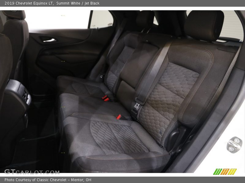 Summit White / Jet Black 2019 Chevrolet Equinox LT