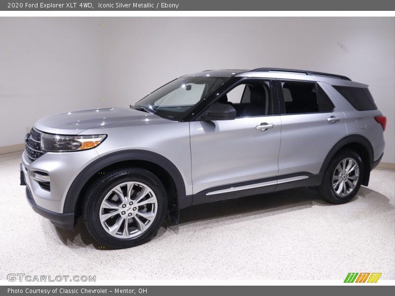 2020 Explorer XLT 4WD Iconic Silver Metallic