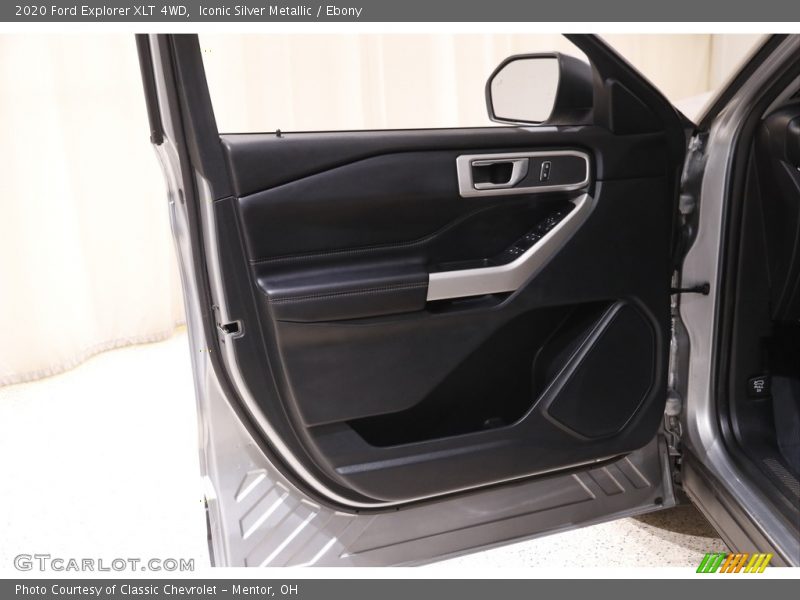 Iconic Silver Metallic / Ebony 2020 Ford Explorer XLT 4WD