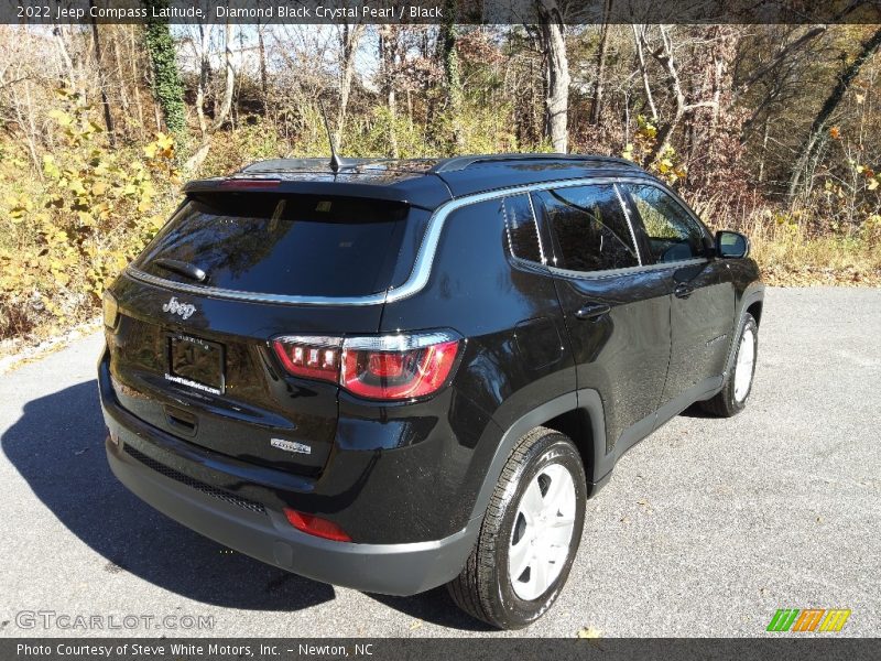 Diamond Black Crystal Pearl / Black 2022 Jeep Compass Latitude