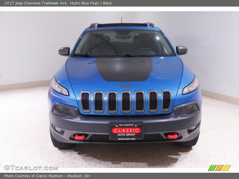 Hydro Blue Pearl / Black 2017 Jeep Cherokee Trailhawk 4x4