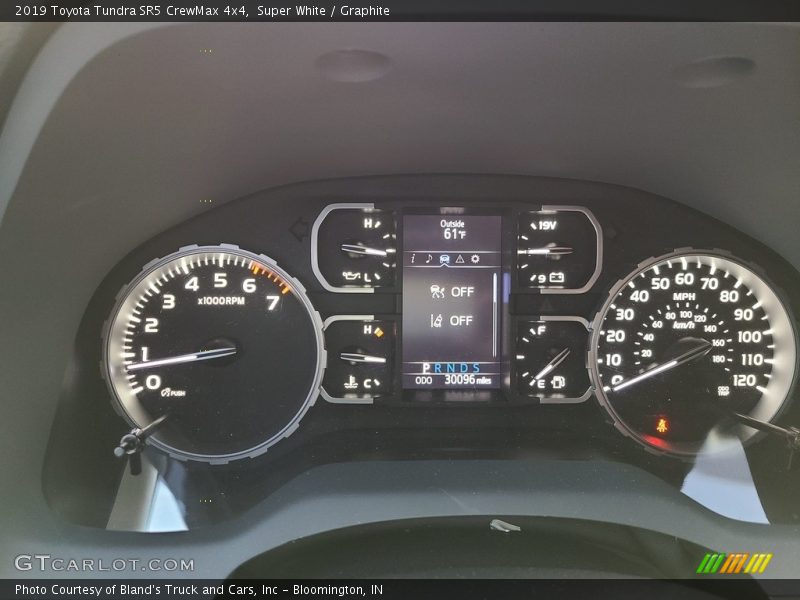 Super White / Graphite 2019 Toyota Tundra SR5 CrewMax 4x4