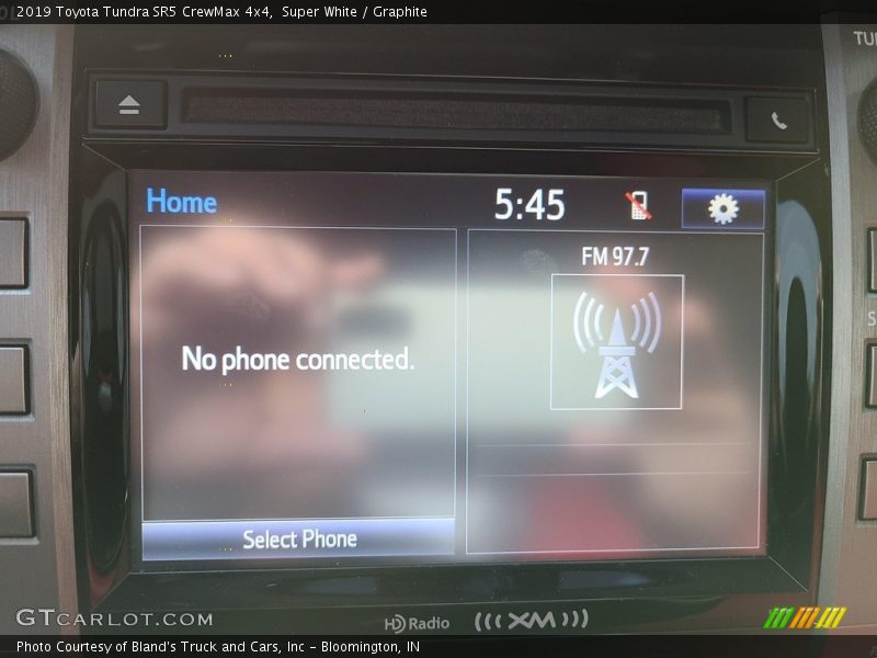 Super White / Graphite 2019 Toyota Tundra SR5 CrewMax 4x4