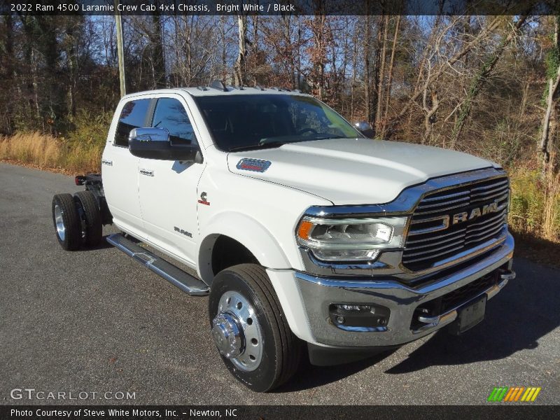 Bright White / Black 2022 Ram 4500 Laramie Crew Cab 4x4 Chassis
