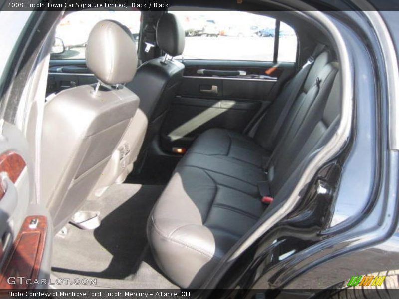Black / Black 2008 Lincoln Town Car Signature Limited