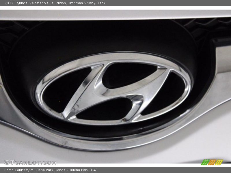Ironman Silver / Black 2017 Hyundai Veloster Value Edition