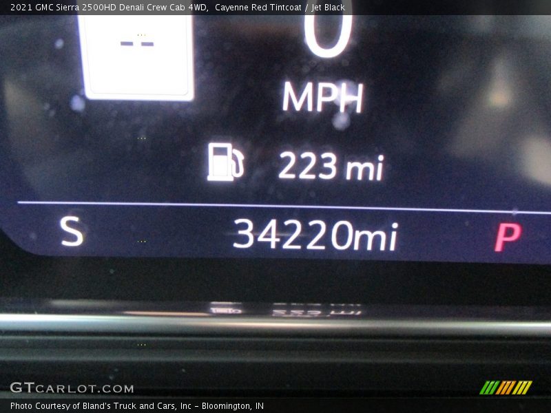 Cayenne Red Tintcoat / Jet Black 2021 GMC Sierra 2500HD Denali Crew Cab 4WD