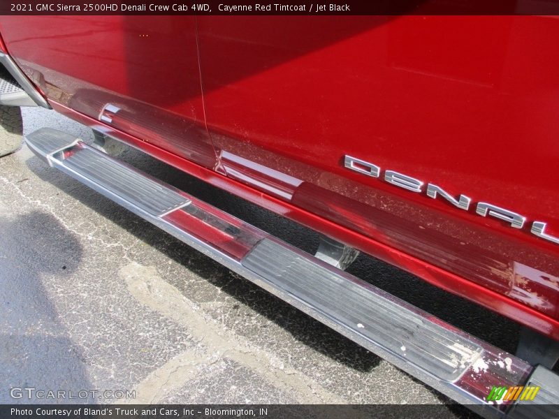 Cayenne Red Tintcoat / Jet Black 2021 GMC Sierra 2500HD Denali Crew Cab 4WD