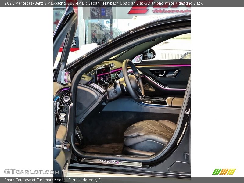 Maybach Obsidian Black/Diamond White / designo Black 2021 Mercedes-Benz S Maybach S 580 4Matic Sedan
