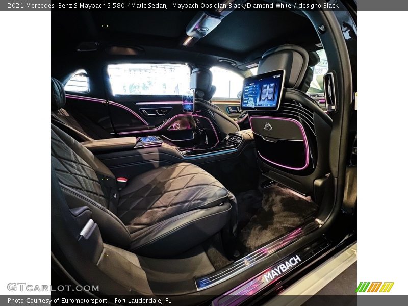 Maybach Obsidian Black/Diamond White / designo Black 2021 Mercedes-Benz S Maybach S 580 4Matic Sedan