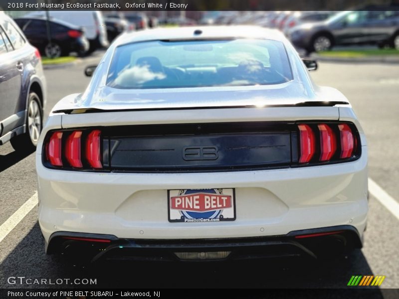 Oxford White / Ebony 2018 Ford Mustang EcoBoost Fastback