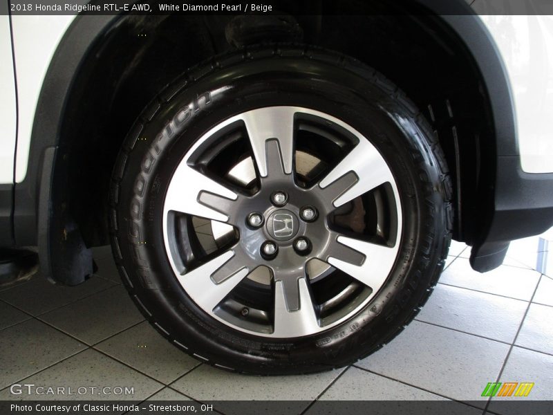 White Diamond Pearl / Beige 2018 Honda Ridgeline RTL-E AWD