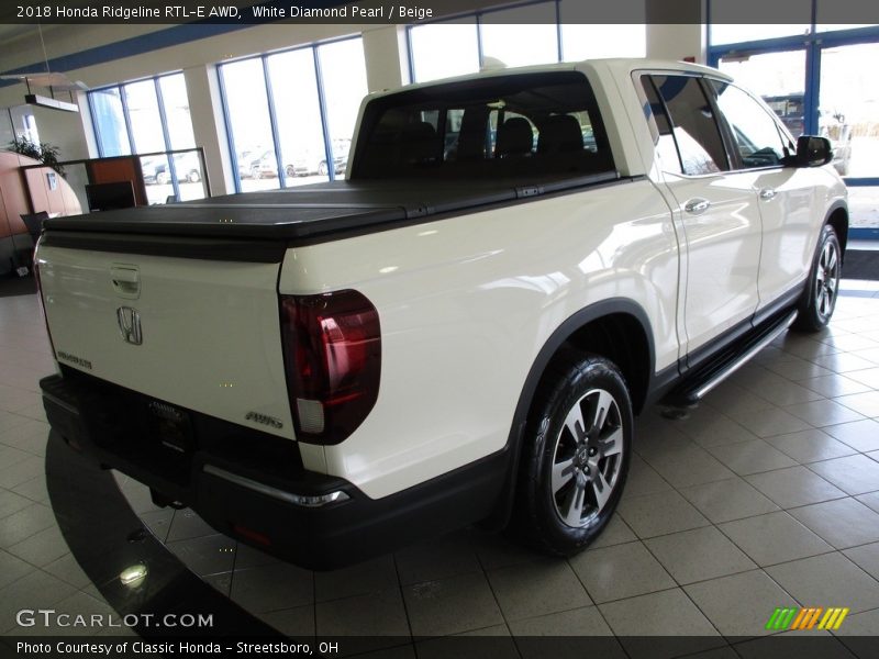 White Diamond Pearl / Beige 2018 Honda Ridgeline RTL-E AWD