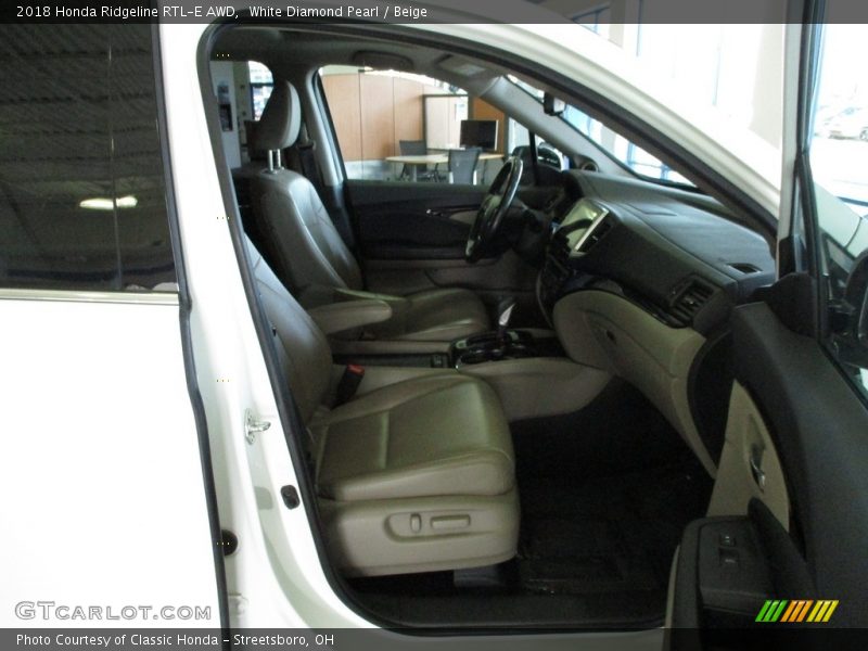 White Diamond Pearl / Beige 2018 Honda Ridgeline RTL-E AWD