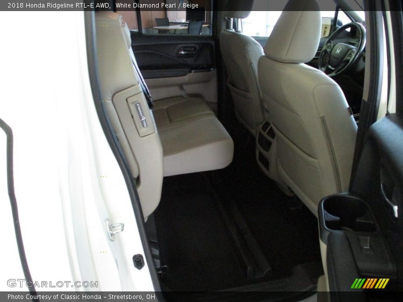 White Diamond Pearl / Beige 2018 Honda Ridgeline RTL-E AWD