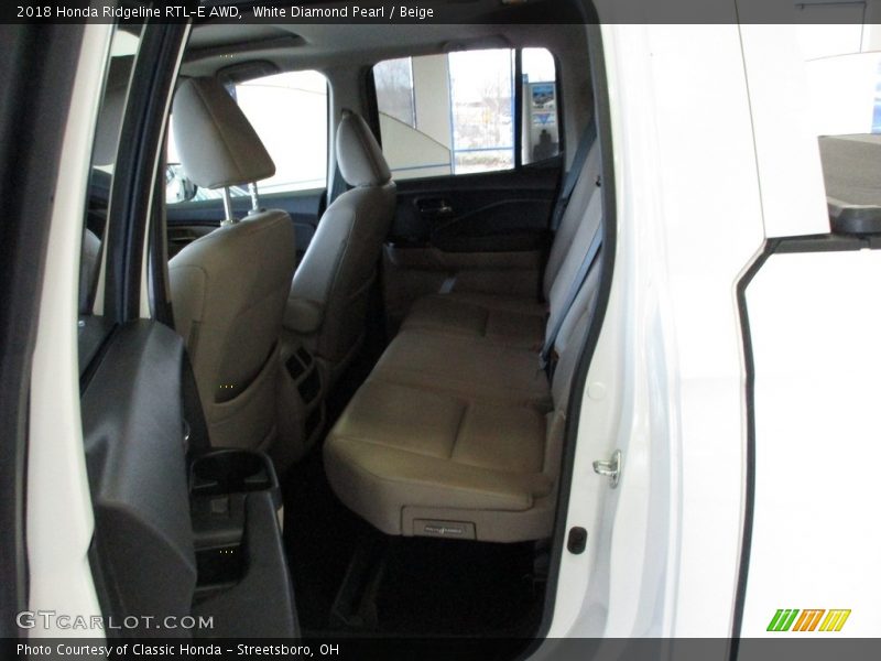 White Diamond Pearl / Beige 2018 Honda Ridgeline RTL-E AWD