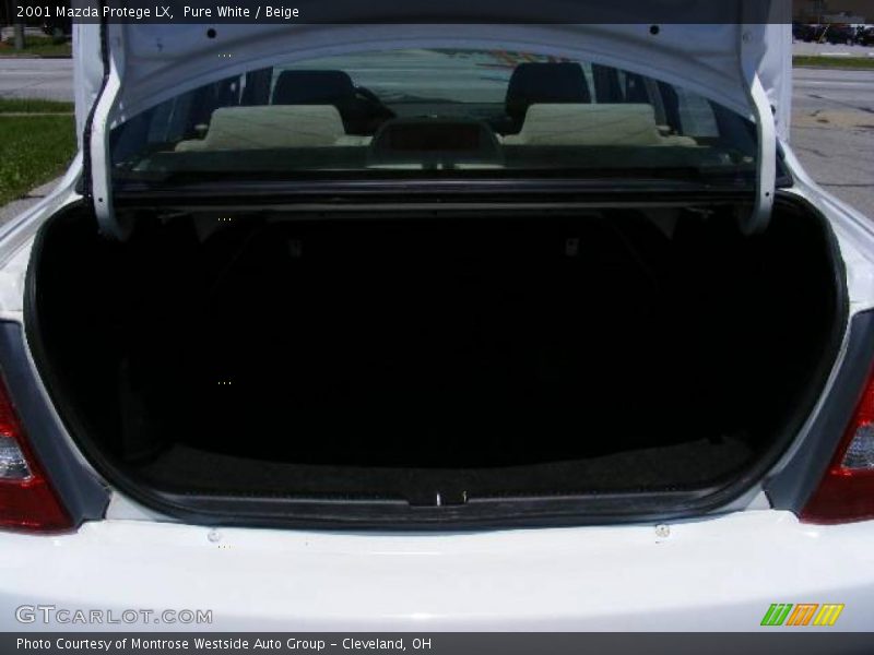 Pure White / Beige 2001 Mazda Protege LX