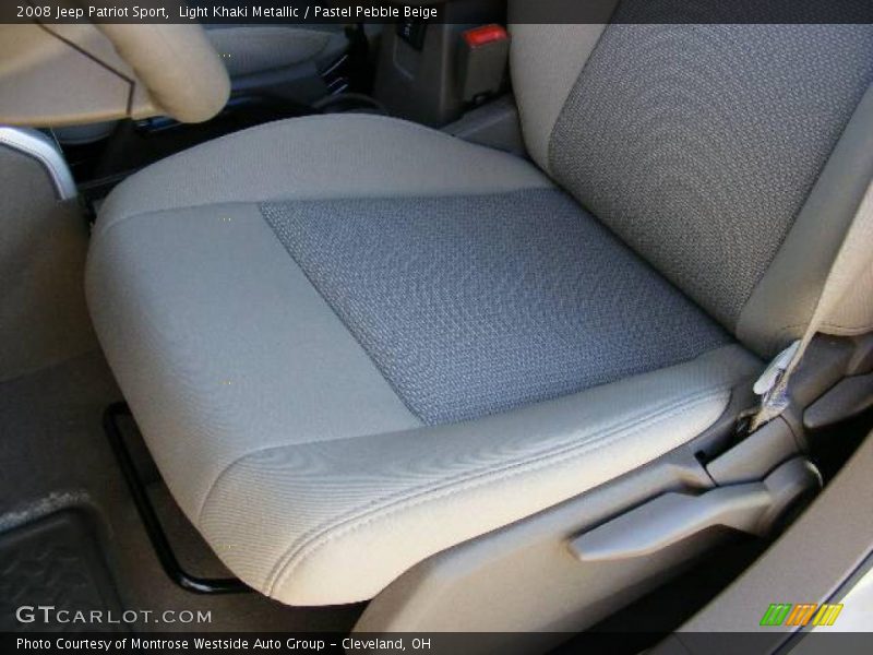 Light Khaki Metallic / Pastel Pebble Beige 2008 Jeep Patriot Sport