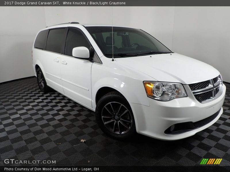 White Knuckle / Black/Light Graystone 2017 Dodge Grand Caravan SXT
