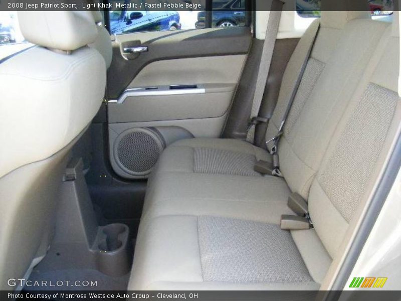 Light Khaki Metallic / Pastel Pebble Beige 2008 Jeep Patriot Sport