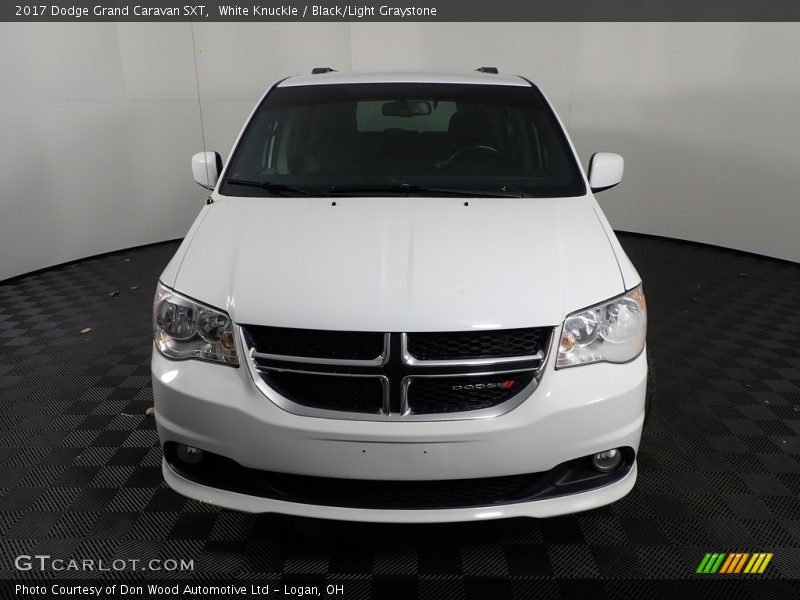 White Knuckle / Black/Light Graystone 2017 Dodge Grand Caravan SXT