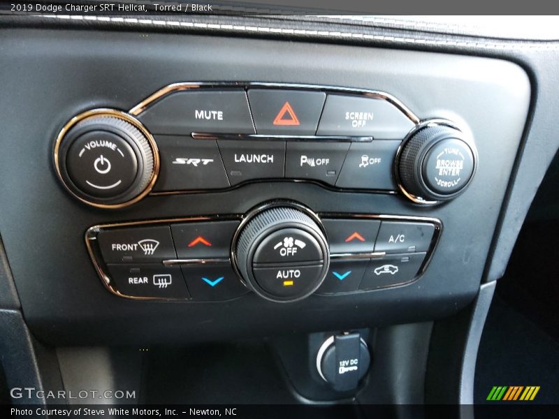 Controls of 2019 Charger SRT Hellcat