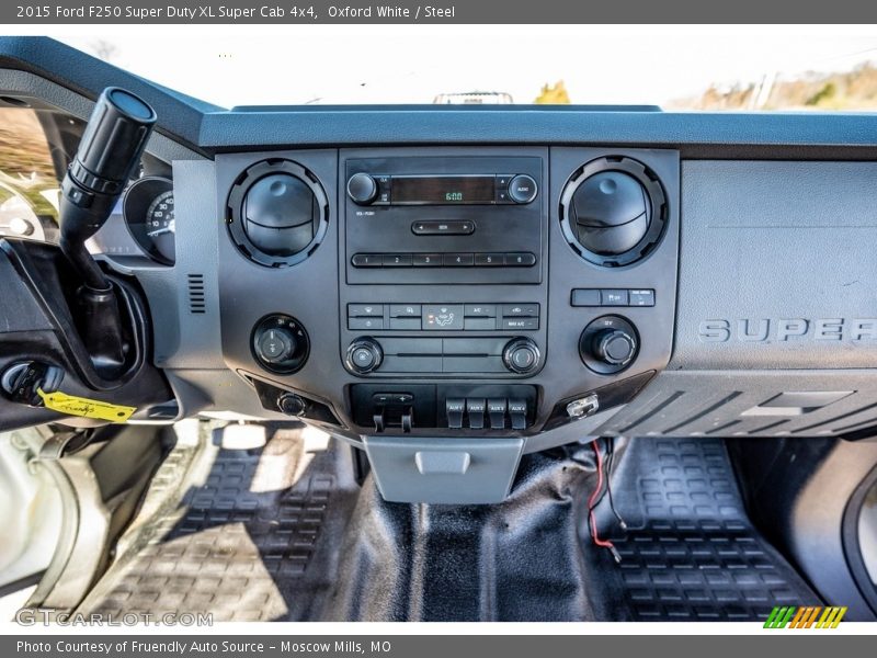 Oxford White / Steel 2015 Ford F250 Super Duty XL Super Cab 4x4