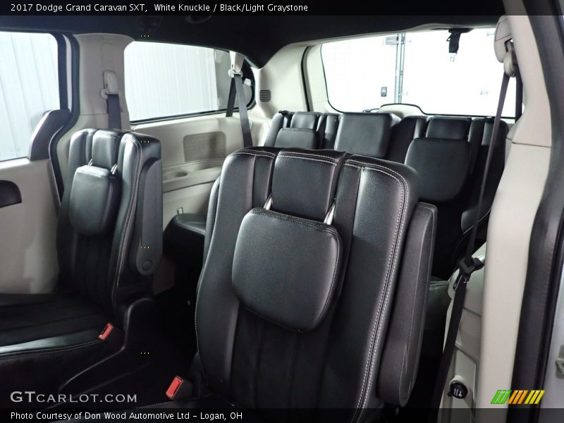 White Knuckle / Black/Light Graystone 2017 Dodge Grand Caravan SXT