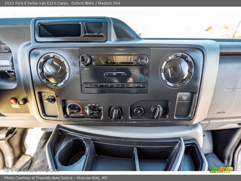 Oxford White / Medium Flint 2013 Ford E Series Van E150 Cargo