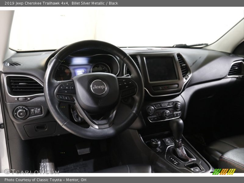 Billet Silver Metallic / Black 2019 Jeep Cherokee Trailhawk 4x4