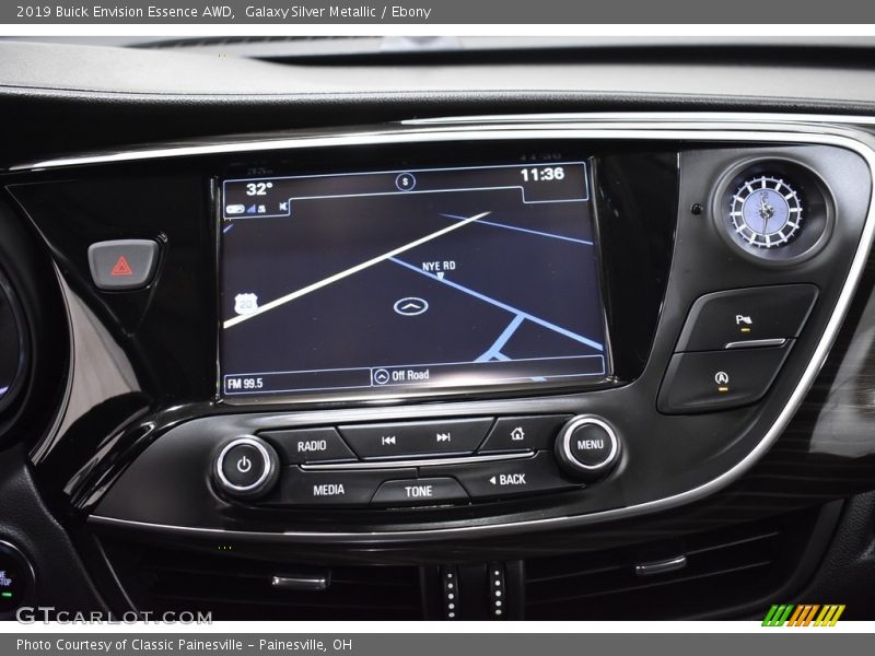 Galaxy Silver Metallic / Ebony 2019 Buick Envision Essence AWD