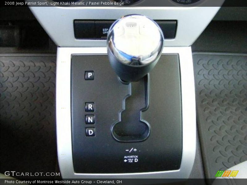 Light Khaki Metallic / Pastel Pebble Beige 2008 Jeep Patriot Sport